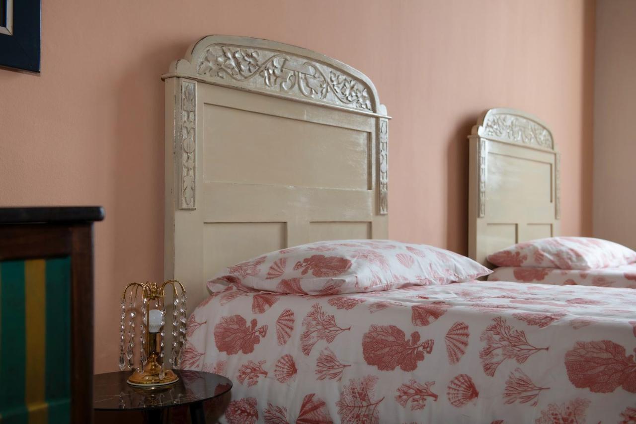 Palazzo Bed And Breakfast Calvisano Exterior photo